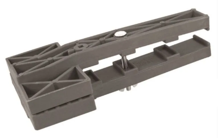 AWNING SAVER CLAMP