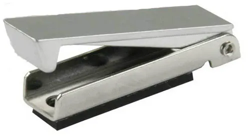 BAGGAGE DOOR CATCH SS